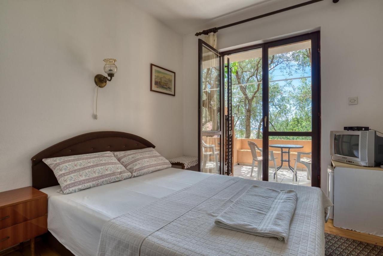 Guest House Vukovic Петровац Экстерьер фото