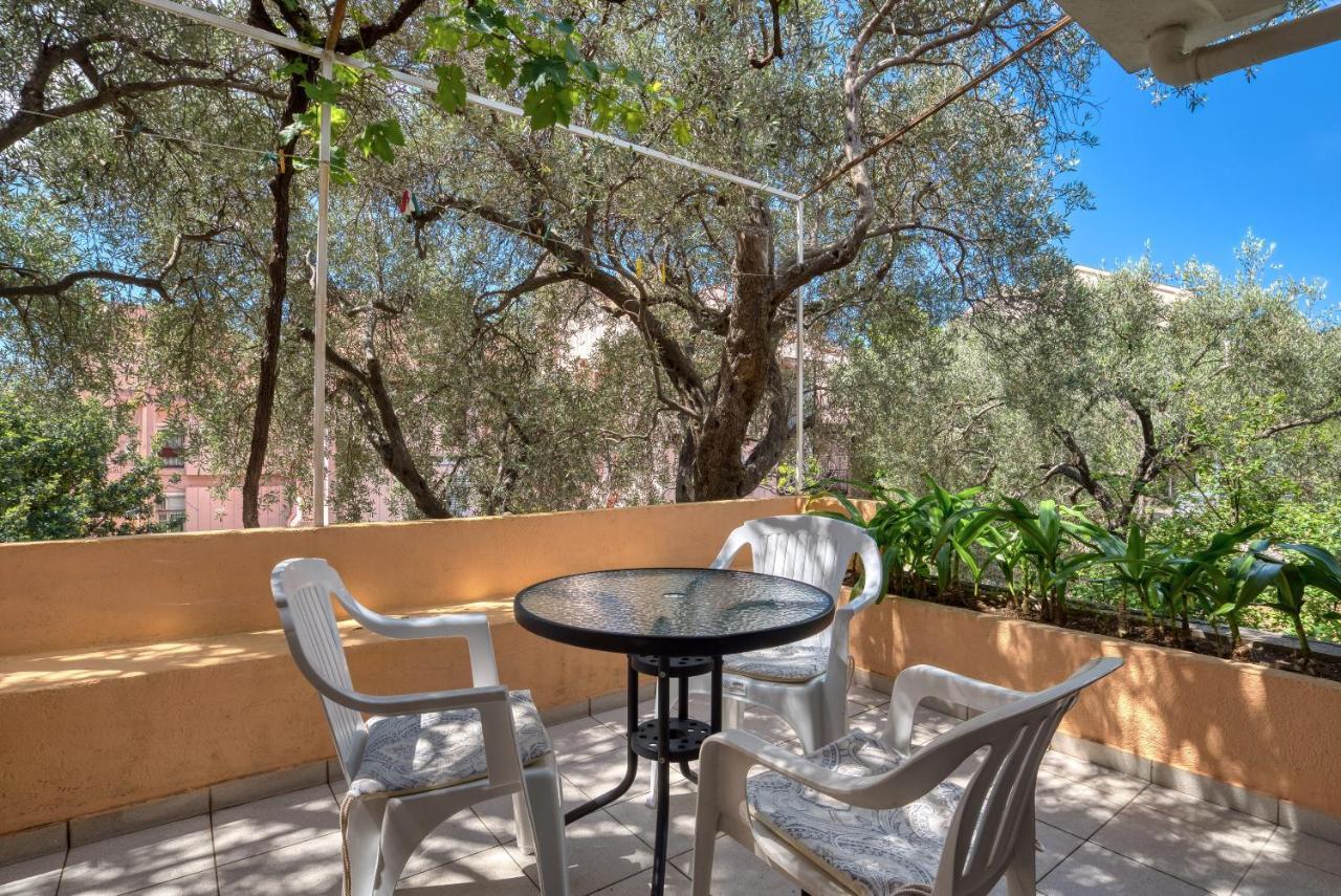 Guest House Vukovic Петровац Экстерьер фото